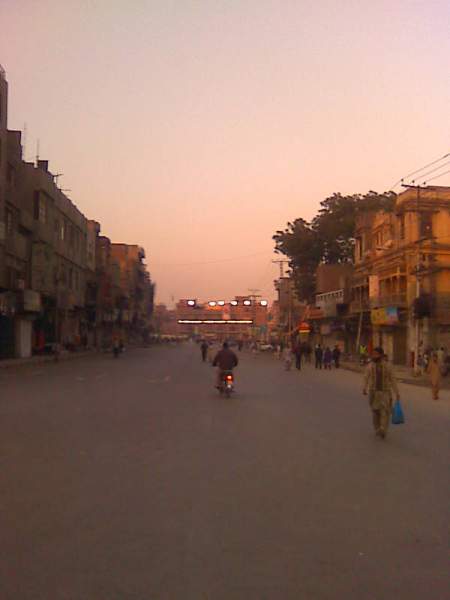 Urs Mubarak Darbar hazrat Data Ganj Bakhsh 23 Jan 2011 Photos 002.jpg